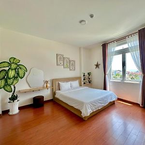 Double Room Mountain View